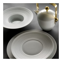 J.L Coquet, Hémisphère White Satin, Cappuccino saucer