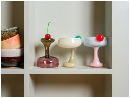 Helle Mardahl, Glasses and cups, Cocktail glass with a twist, champagne