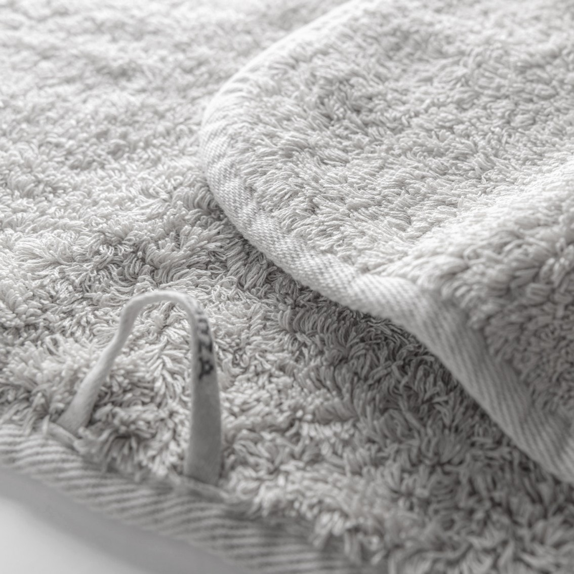 Graccioza, Egoist towels, Bath sheet large, silver