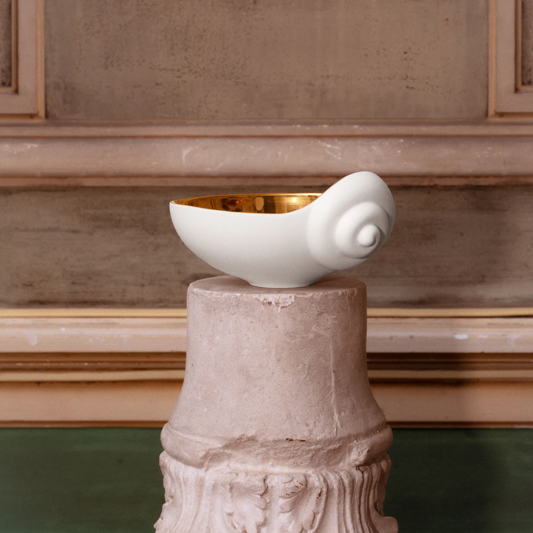 L'Objet, Homeware Collection by Jessica McCormack, Bowl, medium, gold