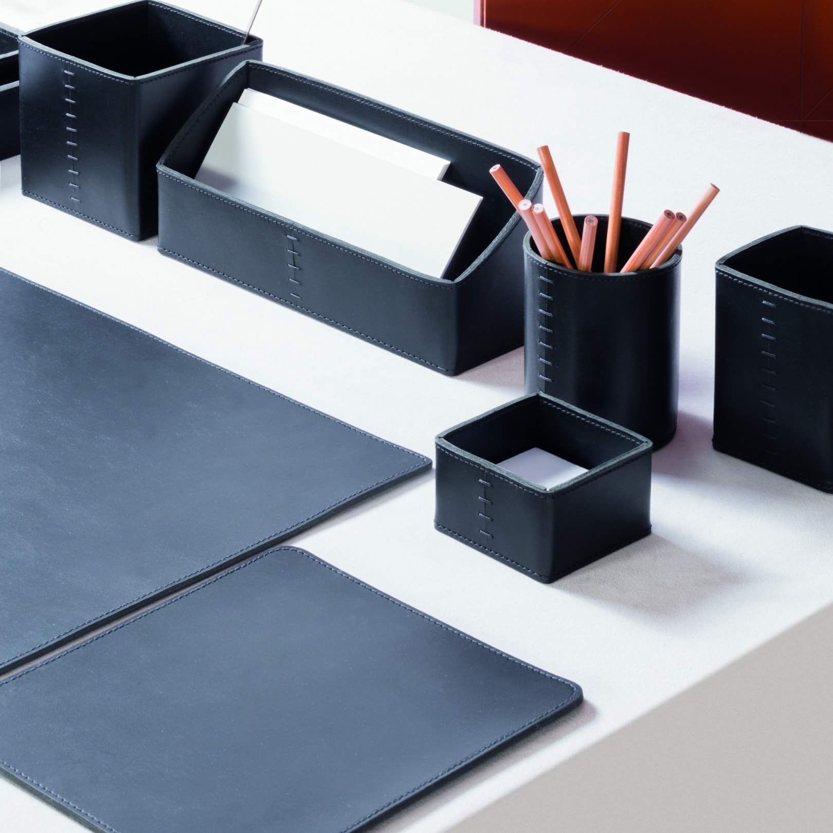 Rabitti 1969, Todi desk set, Todi round pen holder