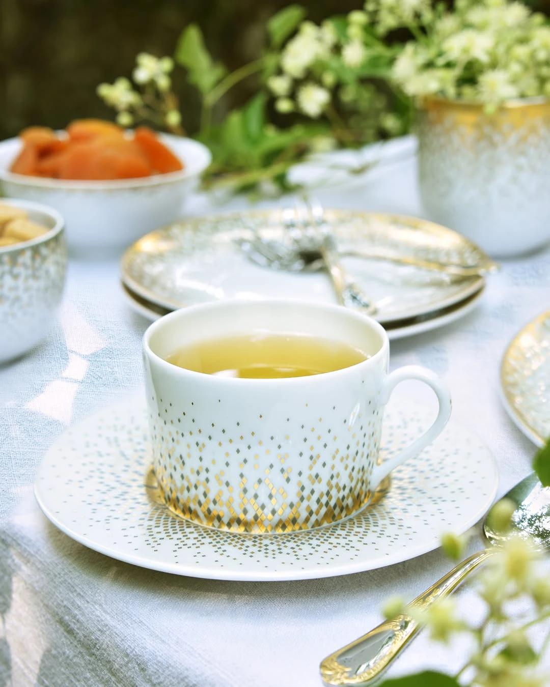 Haviland, Souffle d'or, Tea cup and saucer