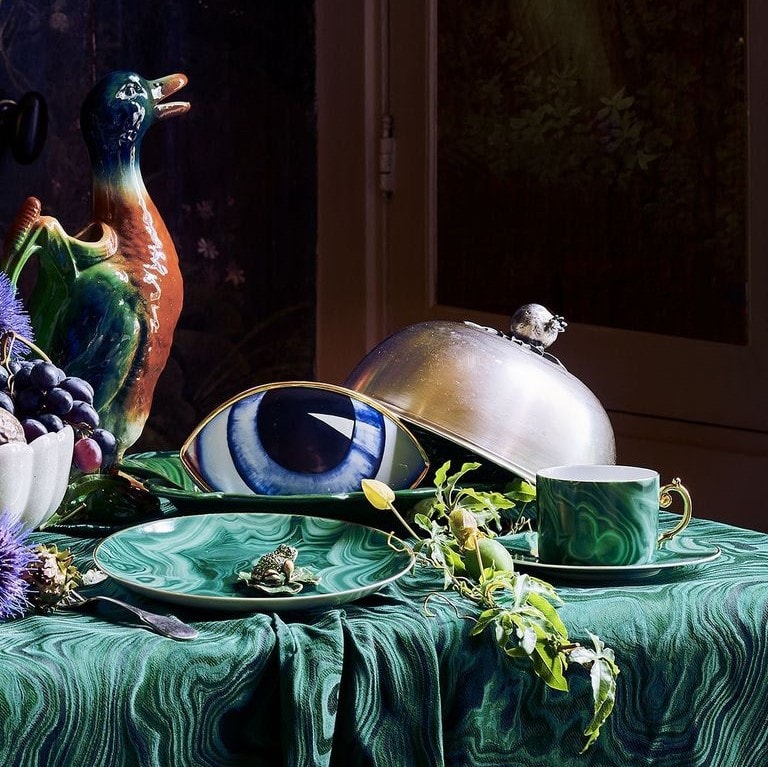 L'Objet, Malachite, Presentation plate