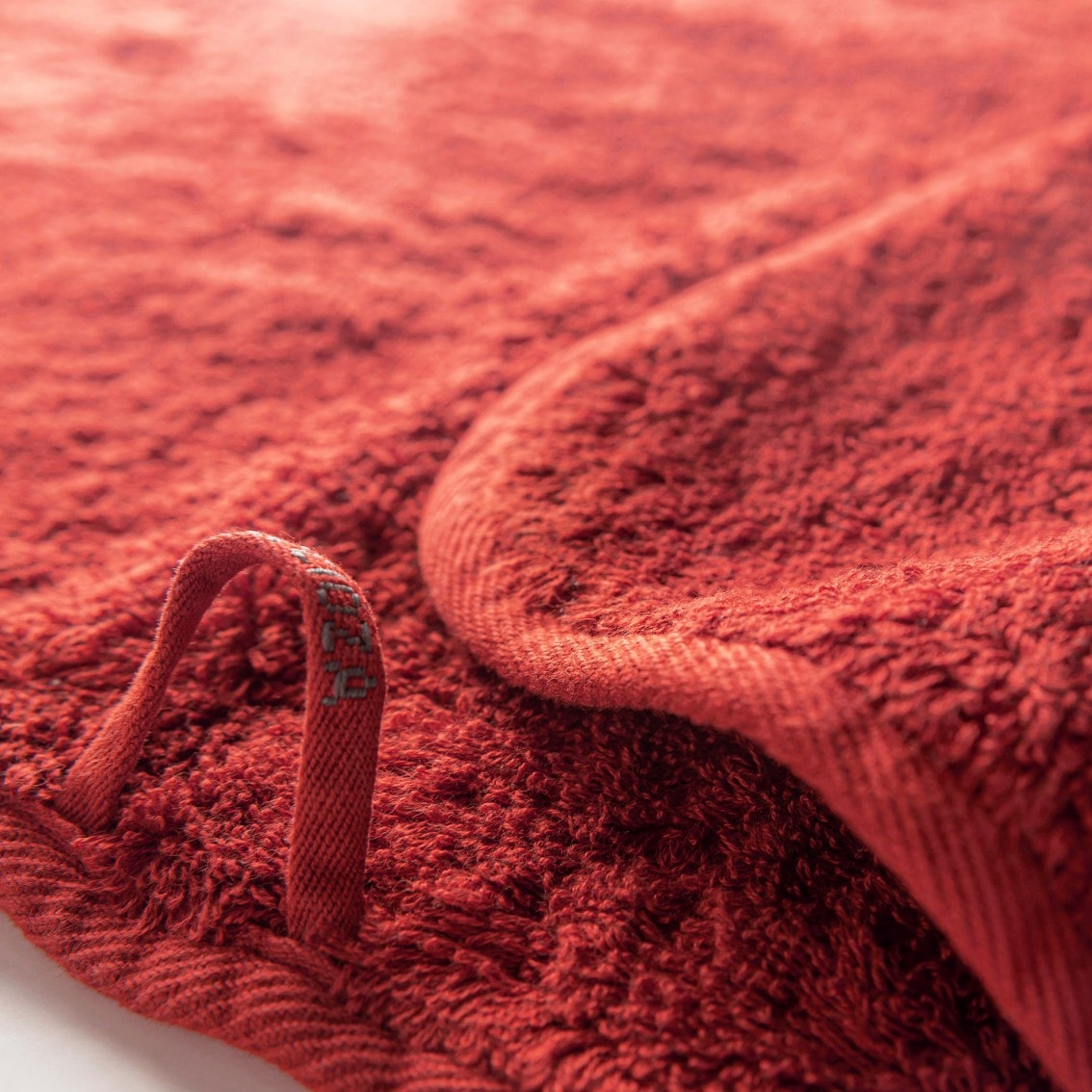 Graccioza, Egoist towels, Hand towel, cherry