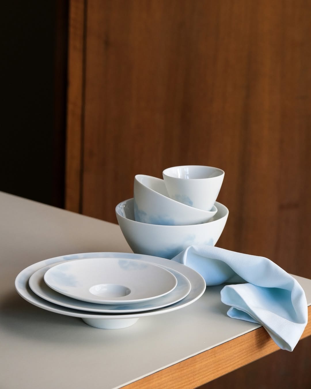 Hering Berlin, Waves & Clouds, Cafe latte & soup bowl