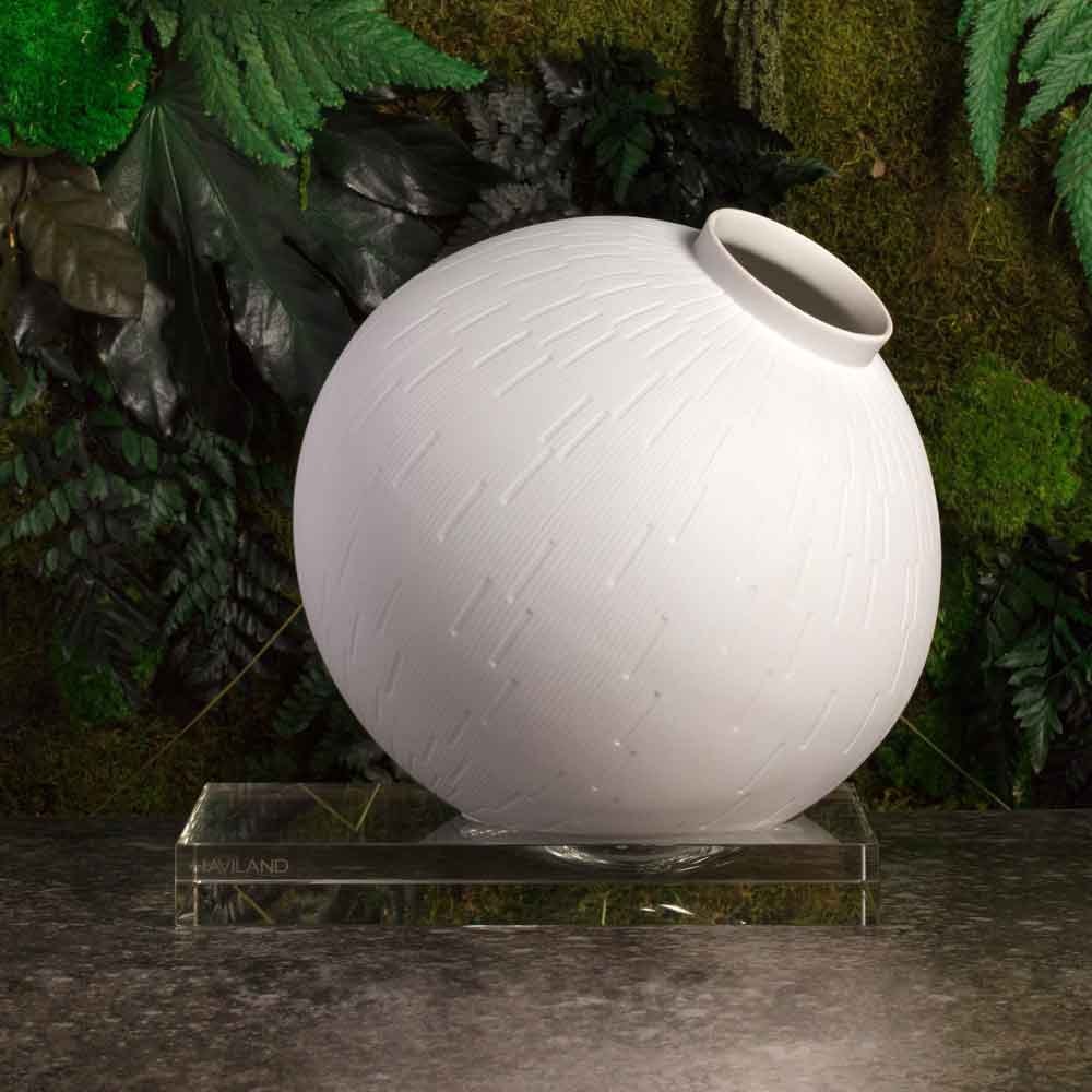Haviland, Infini white, Sphere vase