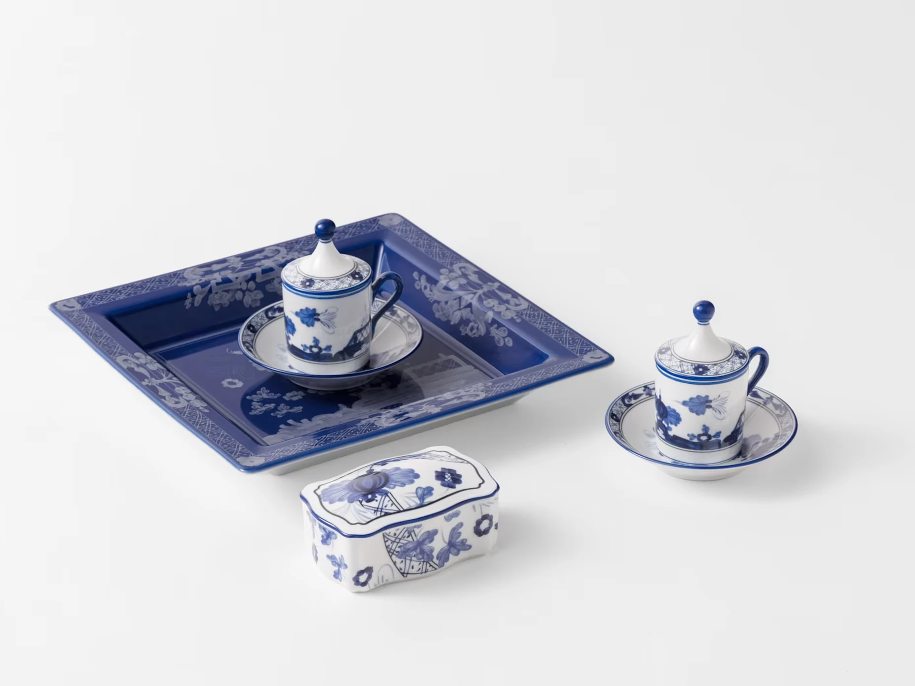 Ginori 1735, Oriente Italiano Indaco, Set of 2 espresso cups & saucers