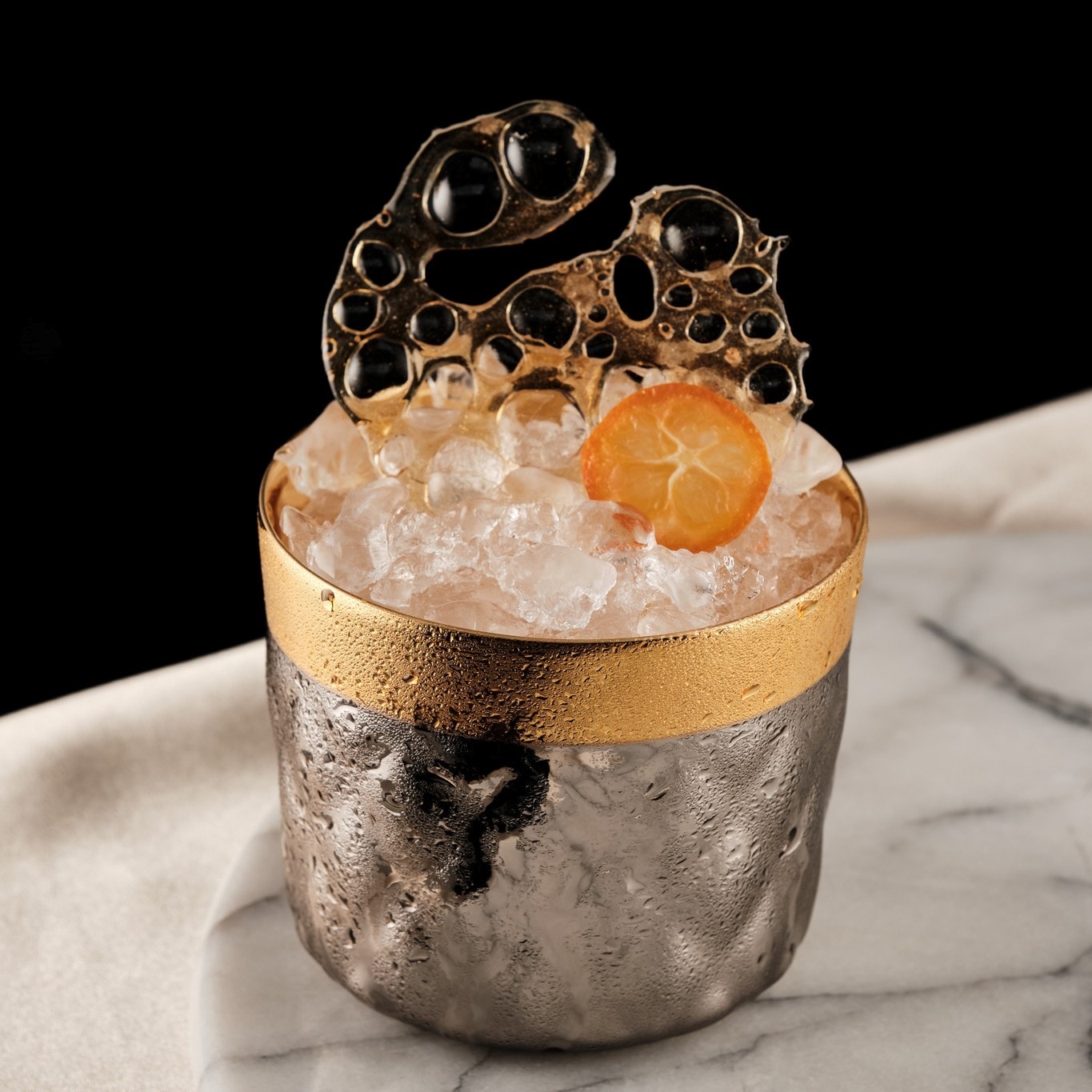 Sieger by Fürstenberg, Champagne goblets, Sip of Gold Platinum Cushion champagne goblet