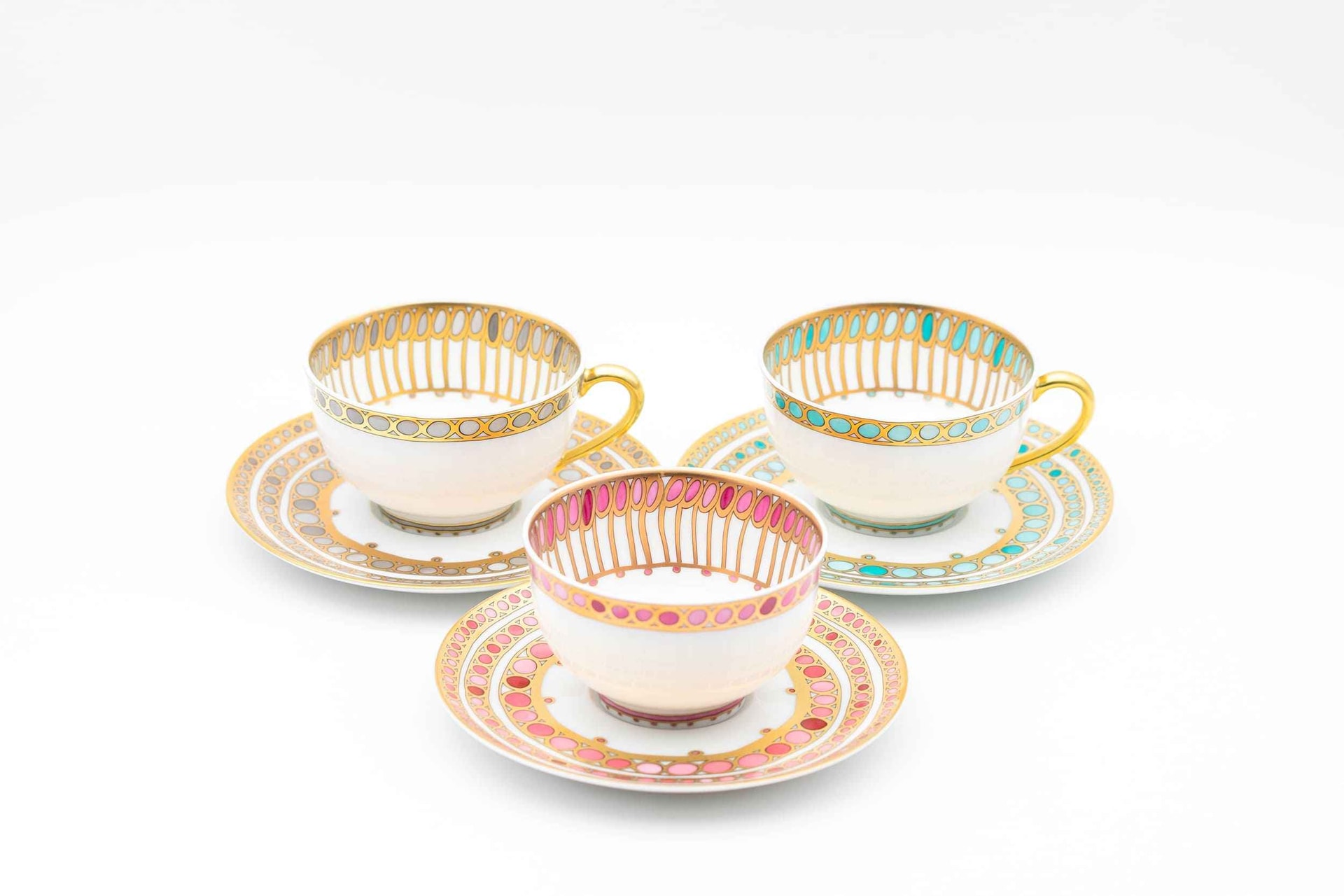 Robert Haviland & C. Parlon, Syracuse Fuschia, Breakfast cup & saucer