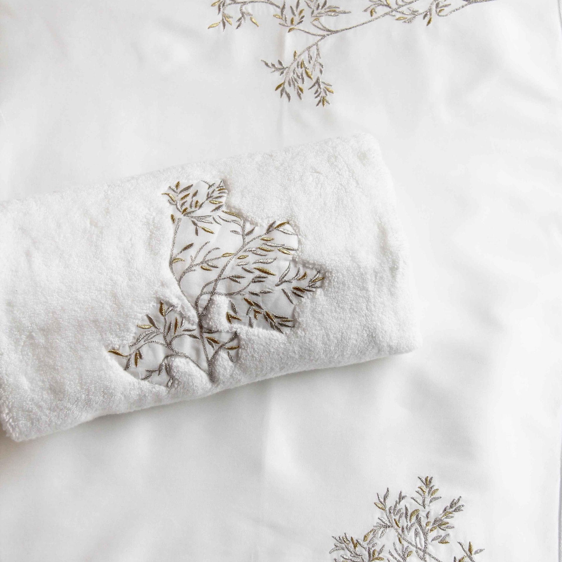 Valombreuse, Nagoya bath linen, Hand towel, gold and silver