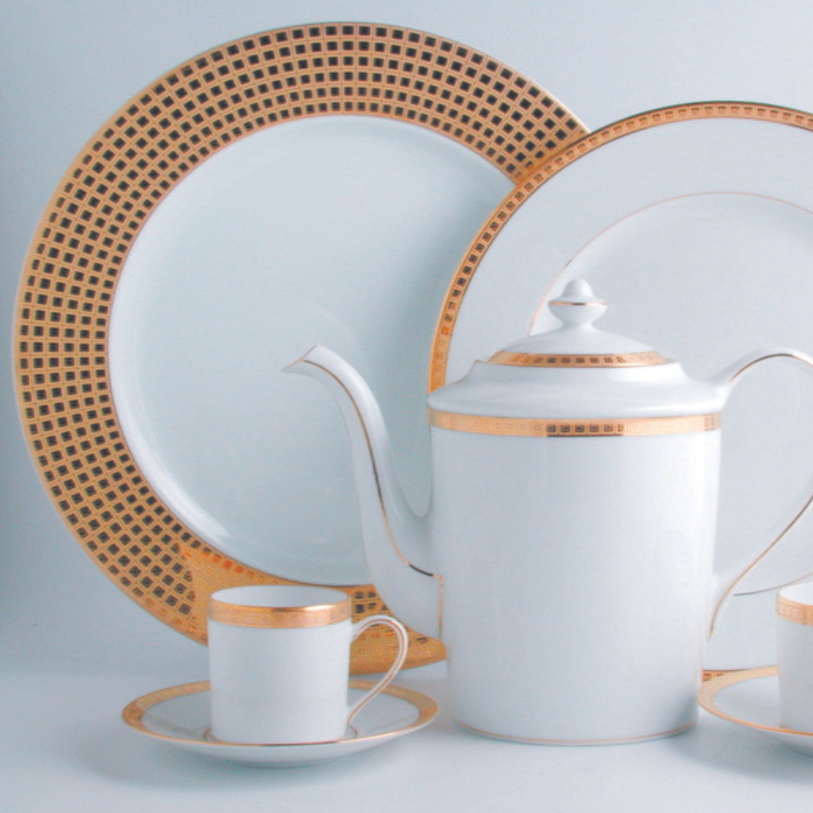 Bernardaud, Athena Gold, Espresso cup and saucer