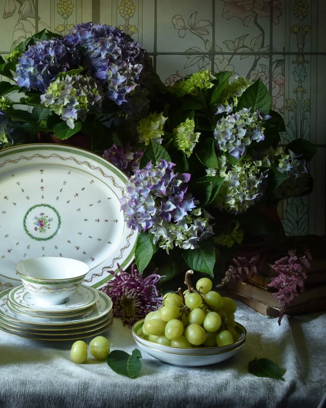 Haviland, Vieux Paris green, Oval dish, small