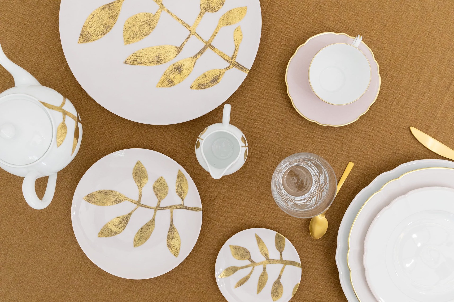 Robert Haviland & C. Parlon, Daphne White, Salad bowl