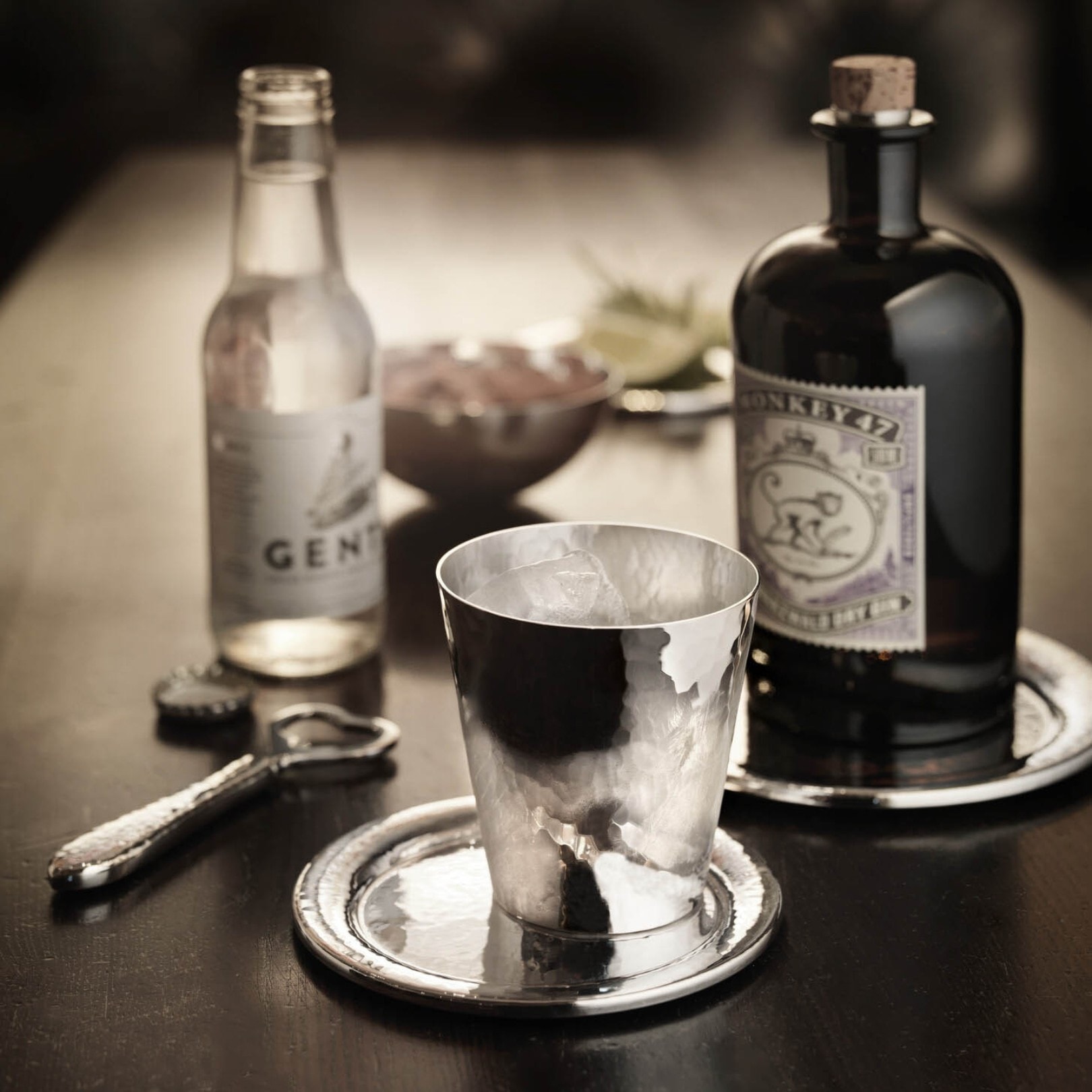 Robbe & Berking, Martelé Accessories, Bottle coaster