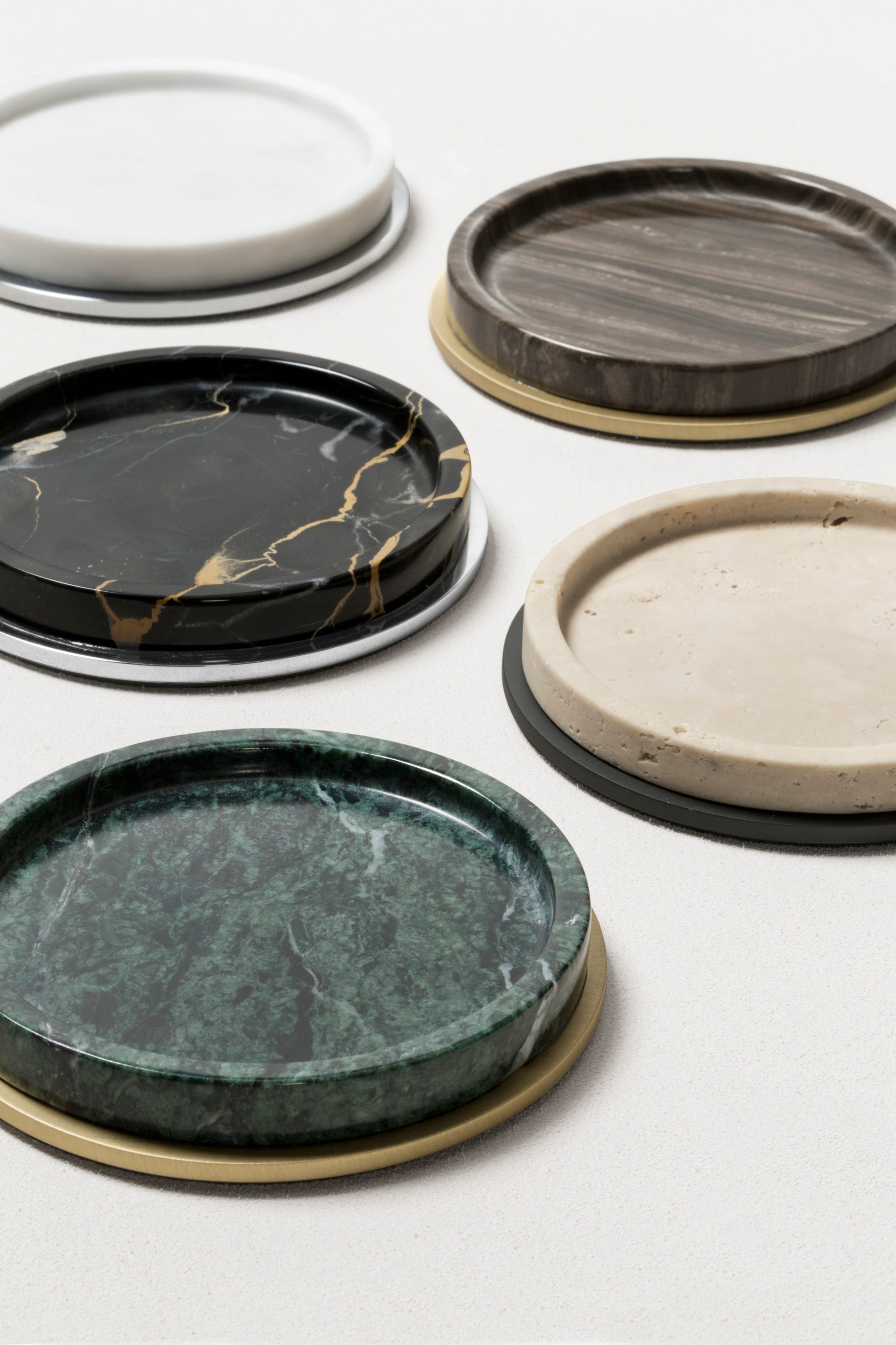 Giobagnara, Positano Black Portoro Marble Bathroom set, Round valet tray