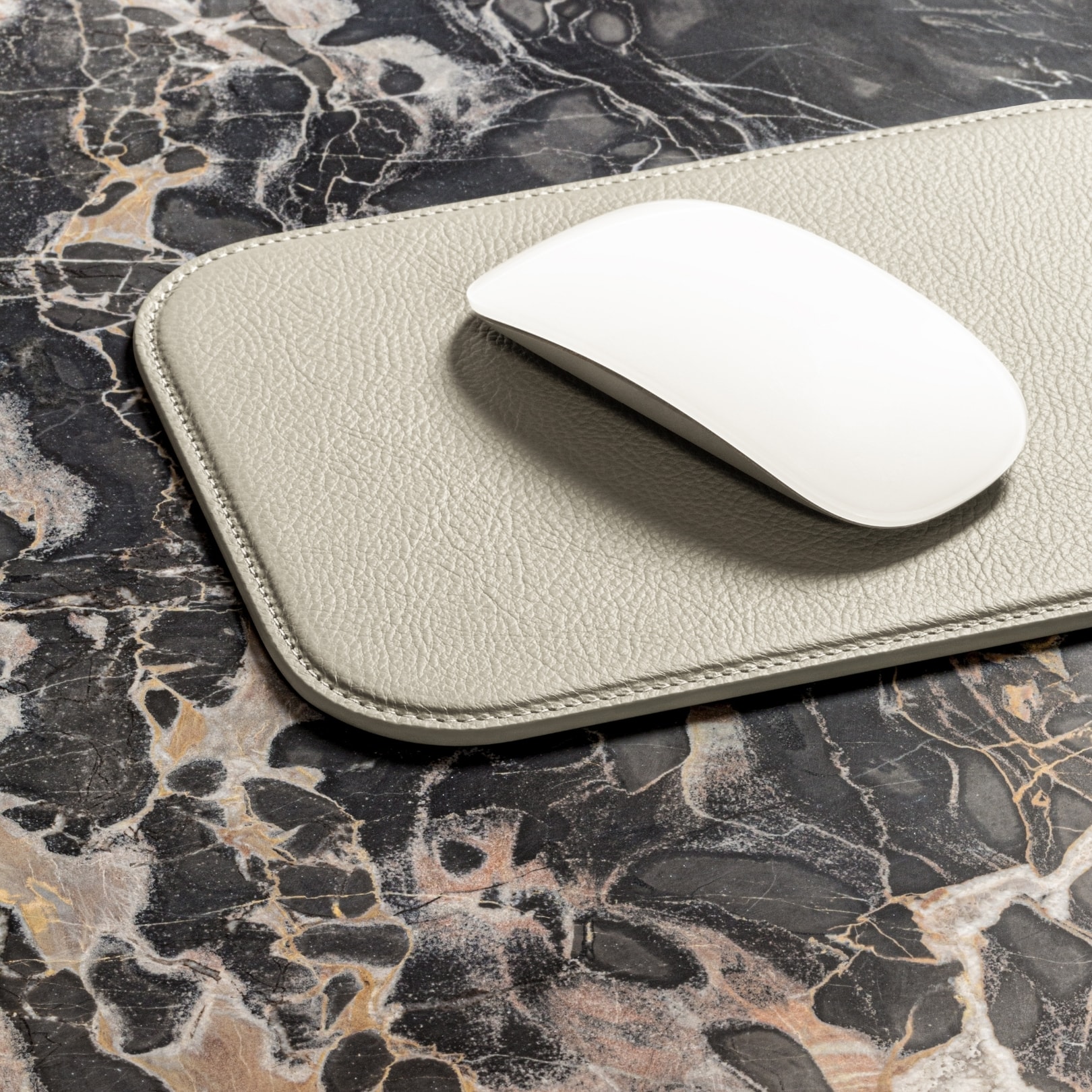 Poltrona Frau, Desk sets, Mouse pad, grey