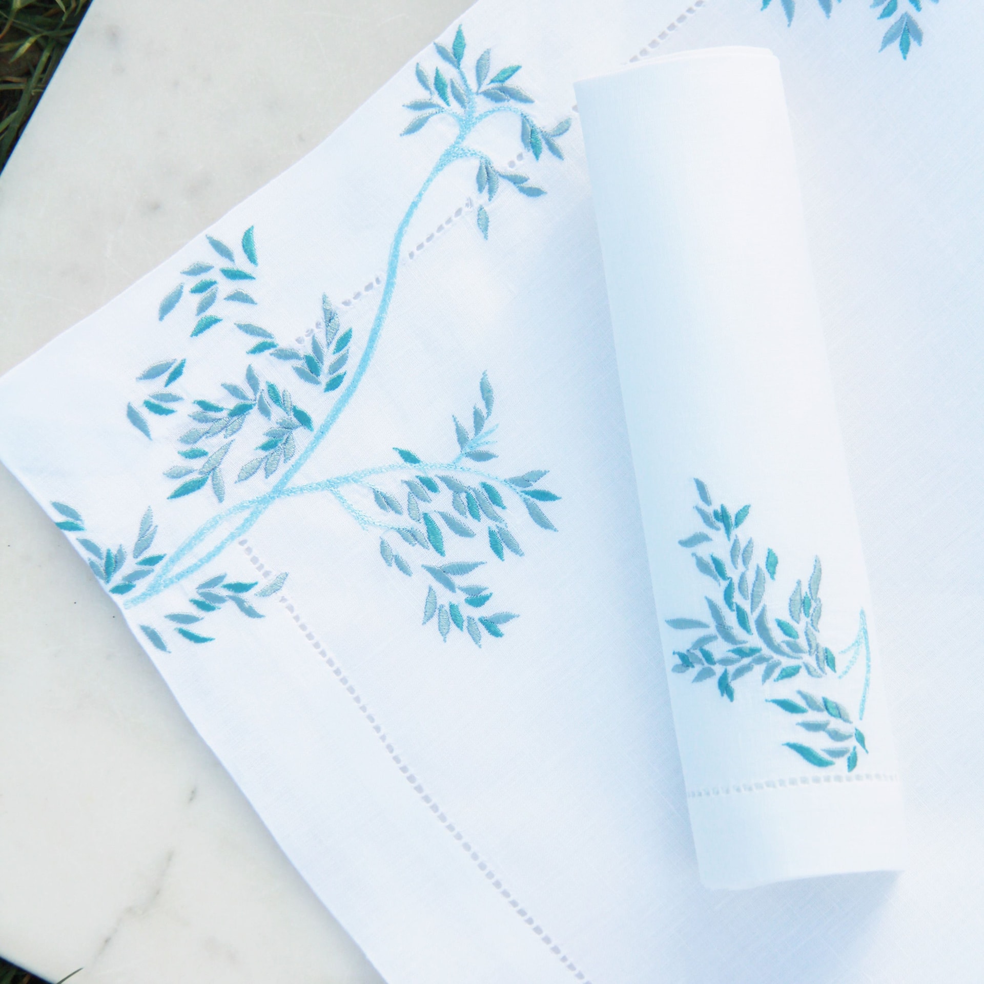Valombreuse, Nagoya table linen, Placemat and napkin set, blue