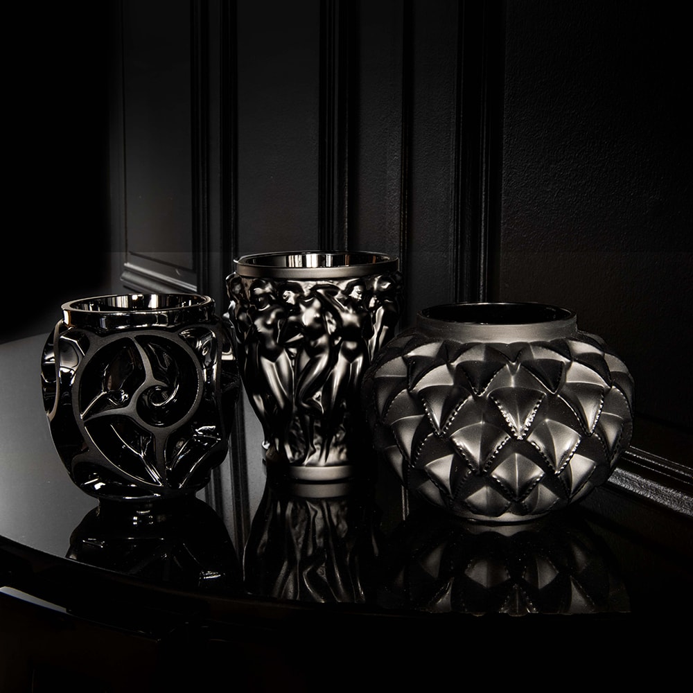 Lalique, Bacchantes vases, Small vase, black