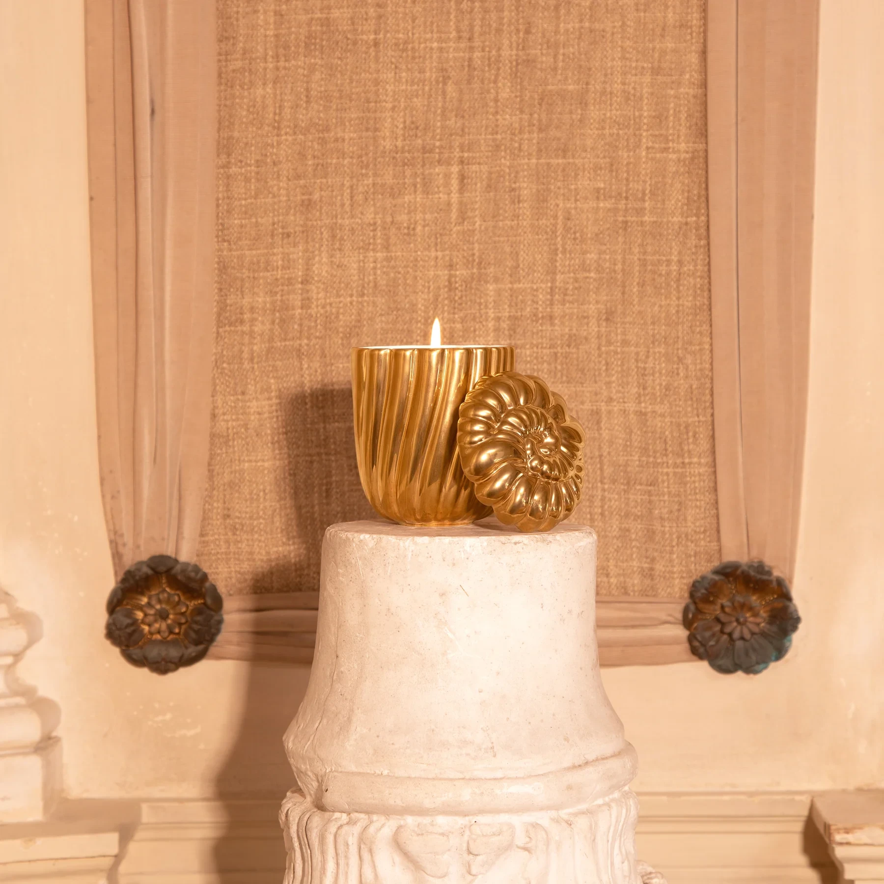 L'Objet, Homeware Collection by Jessica McCormack, Candle, gold