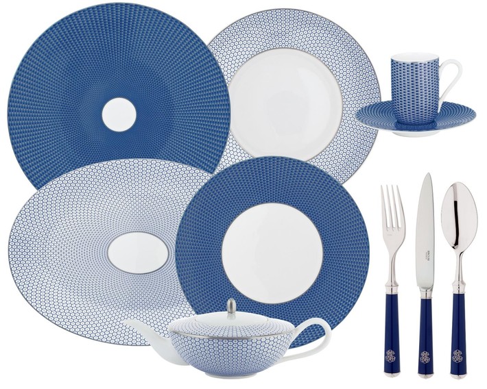 Raynaud Trésor Bleu dinnerware collection