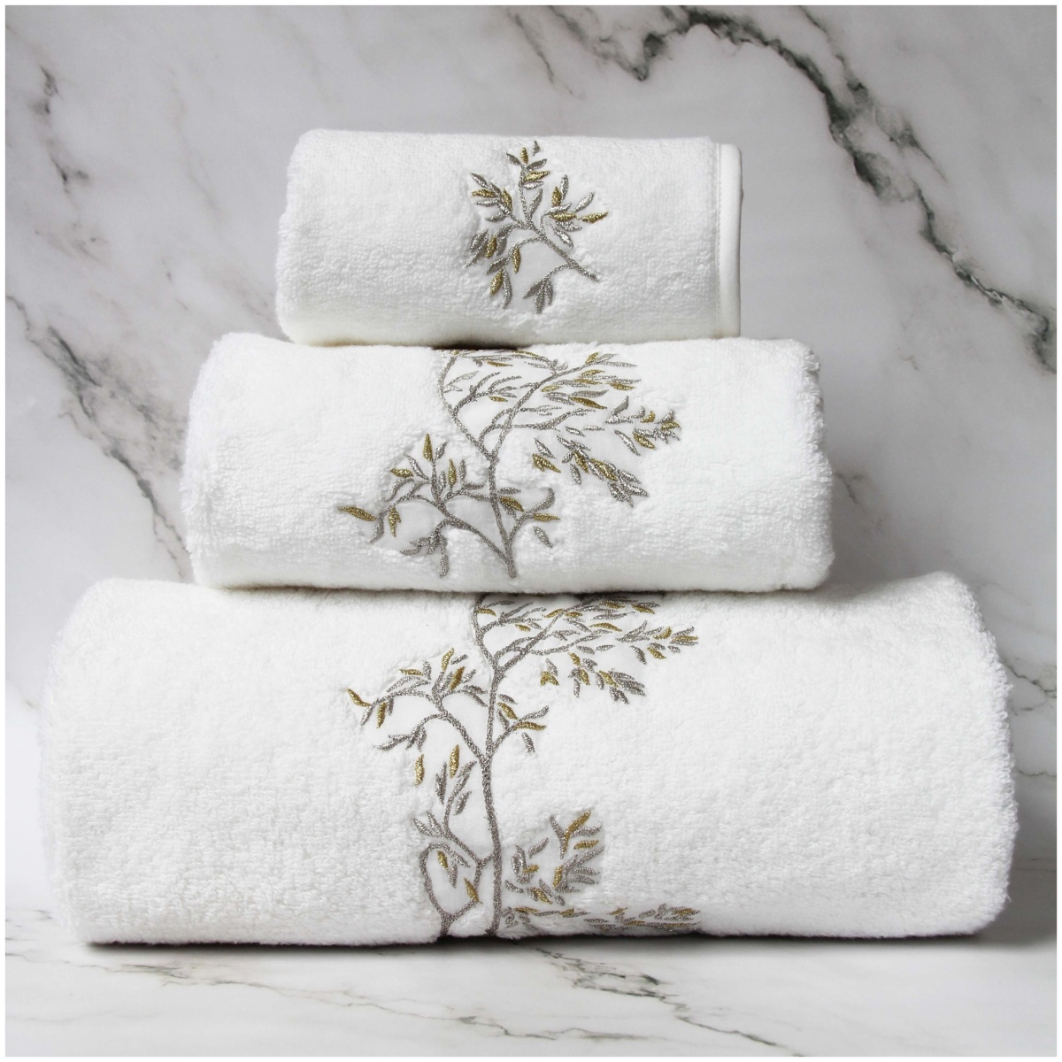 Valombreuse, Nagoya bath linen, Face towel, gold and silver