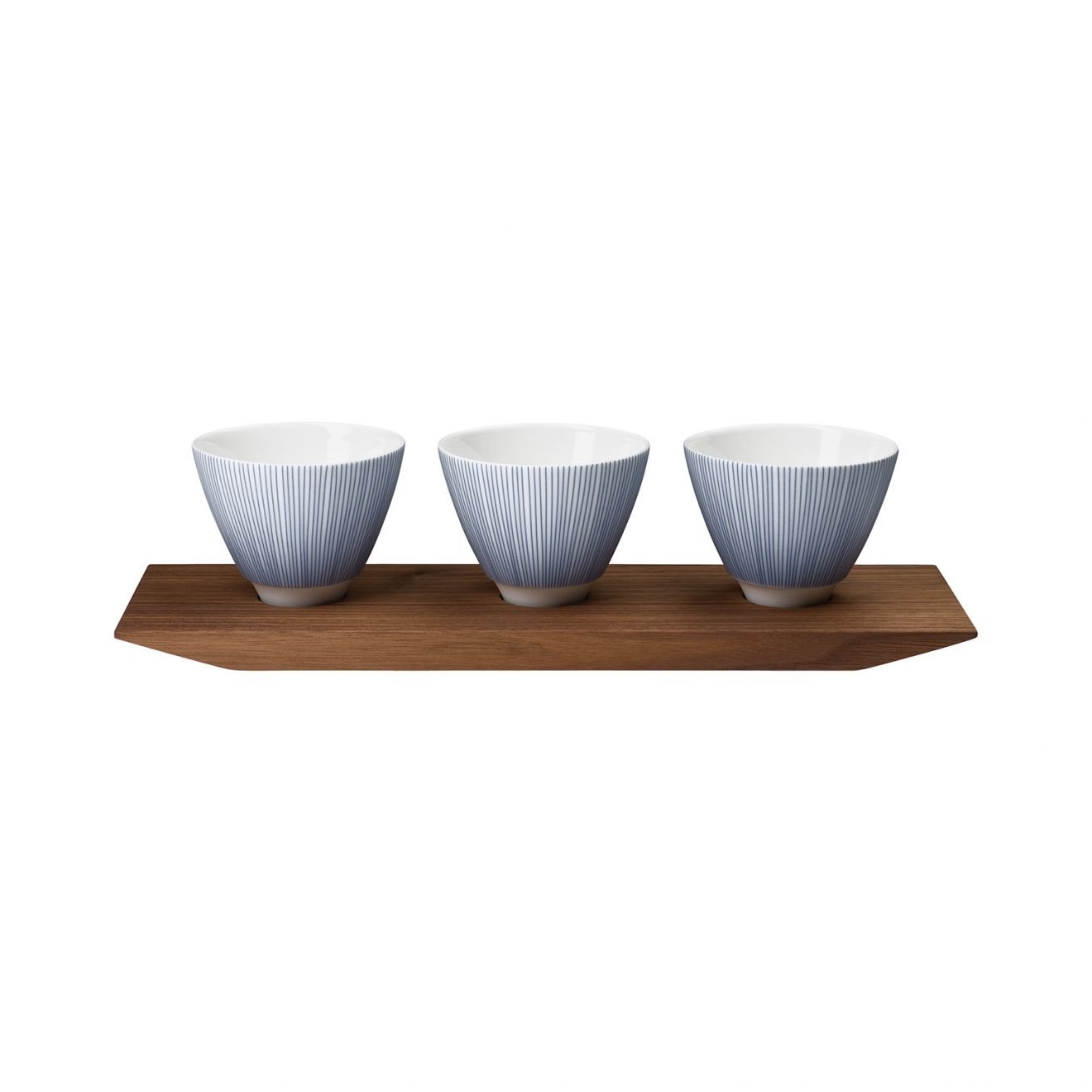 Hering Berlin, Soda, Set of 3 amuse bouche dishes on tray