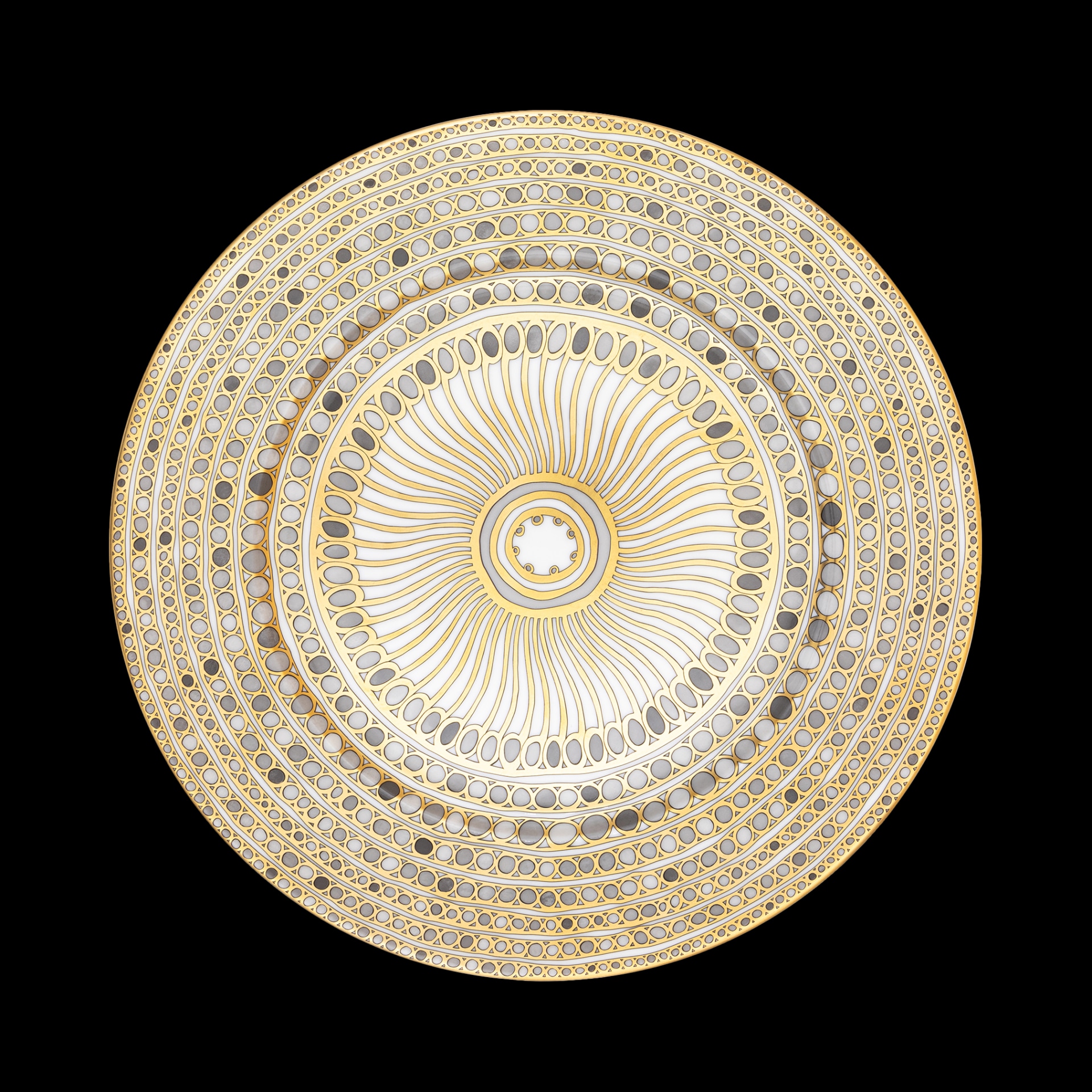 Robert Haviland & C. Parlon, Syracuse Taupe, Presentation plate