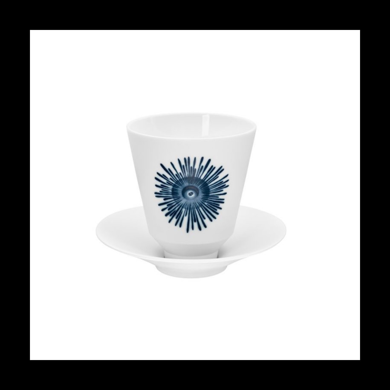 Hering Berlin, Ocean, Beaker with saucer
