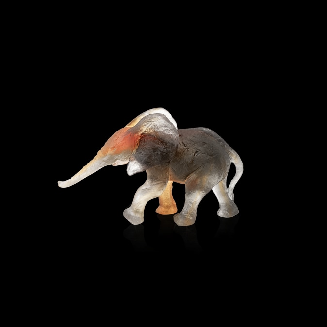 Daum, Univers Animaliers, Medium Elephant Savana I. Carabantes, 225 ex