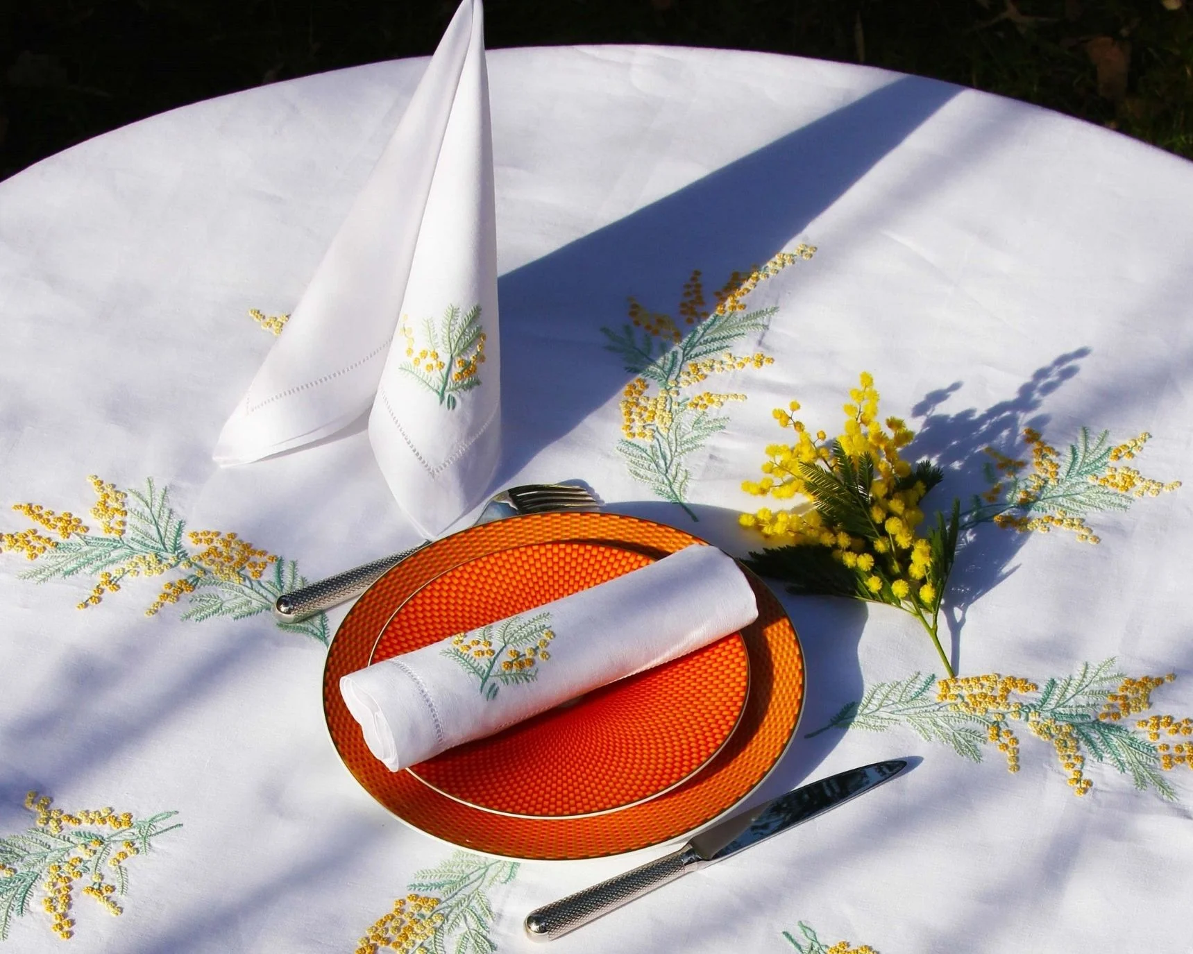 Mimosa table linen Mimosa table linen