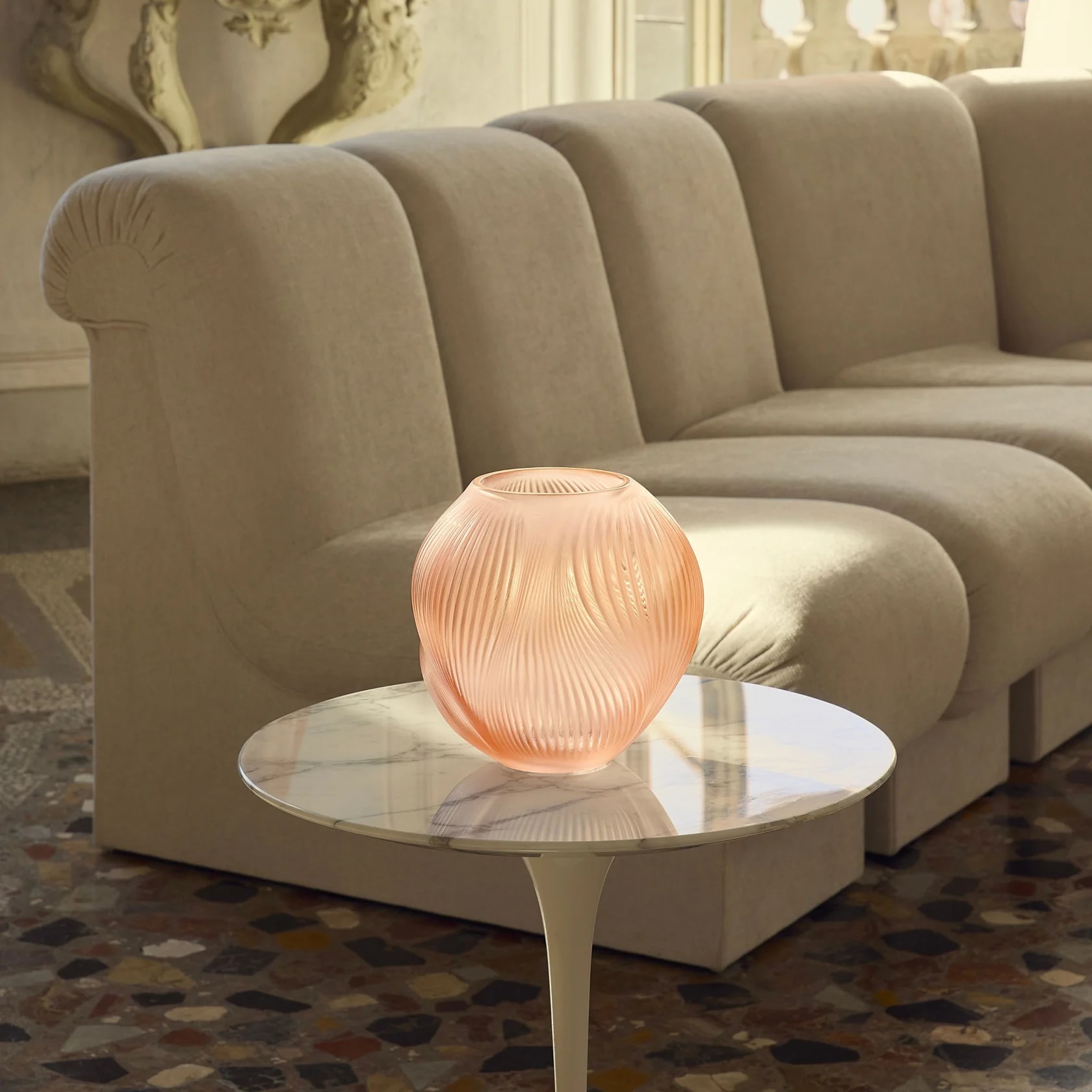 Lalique, Air Alizé, Small vase, coral