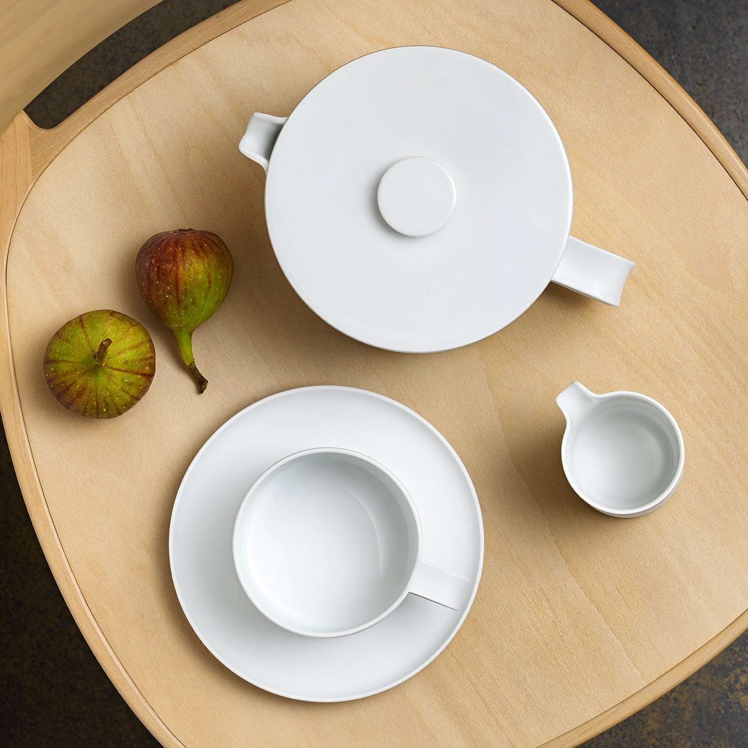 Fürstenberg, Datum satin, Tea cup, saucer