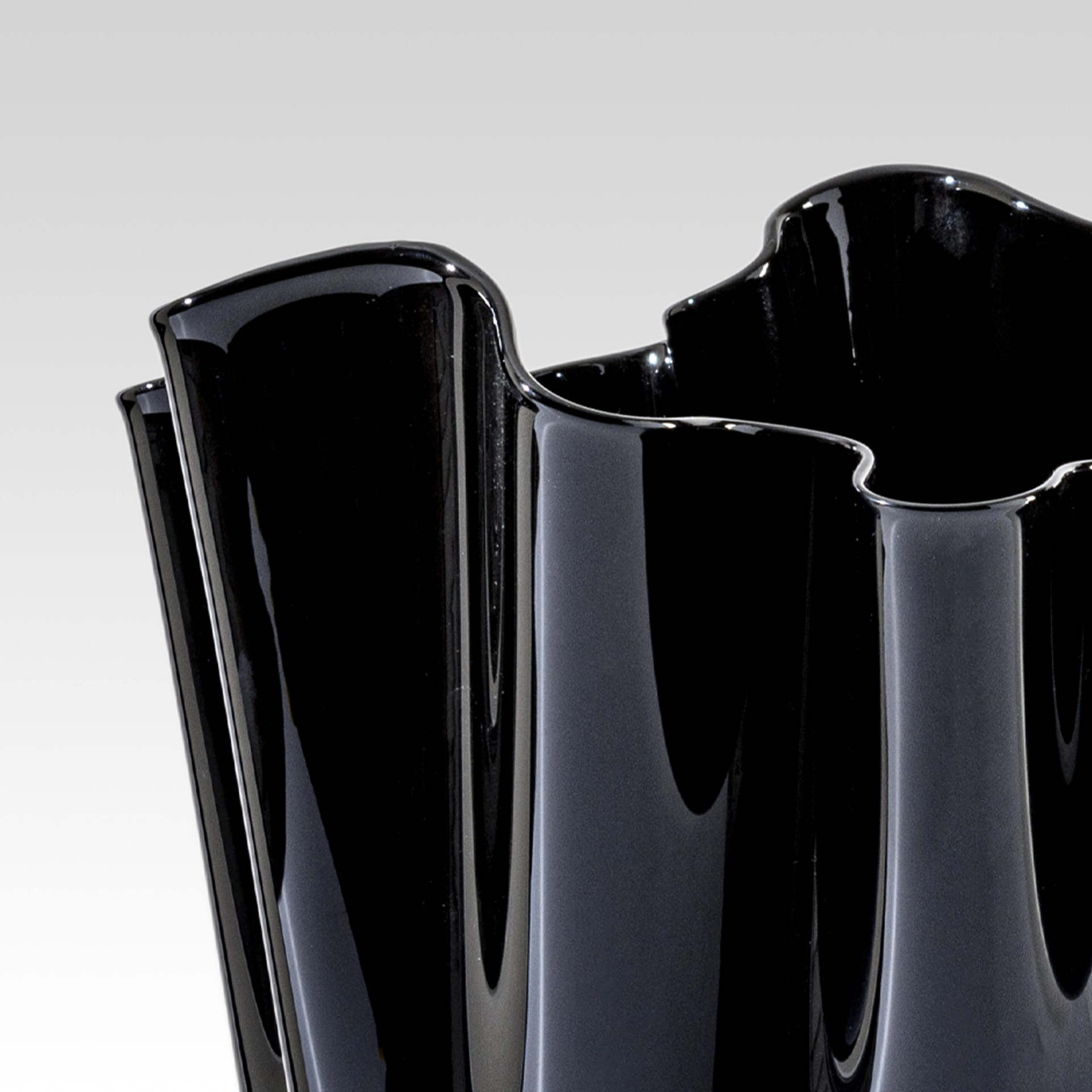 Venini, Fazzoletto, Vase, medium