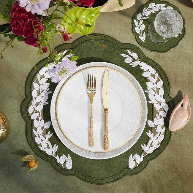 TRUFFLE BEE, WILLOW LINEN, Placemats set of 2