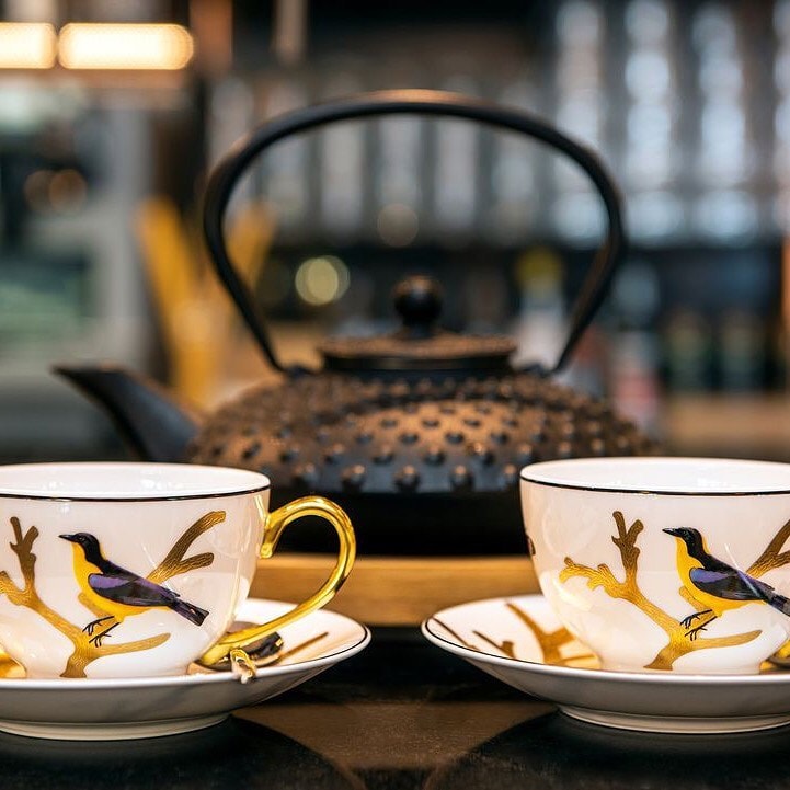Bernardaud, Aux Oiseaux, Tea cup and saucer