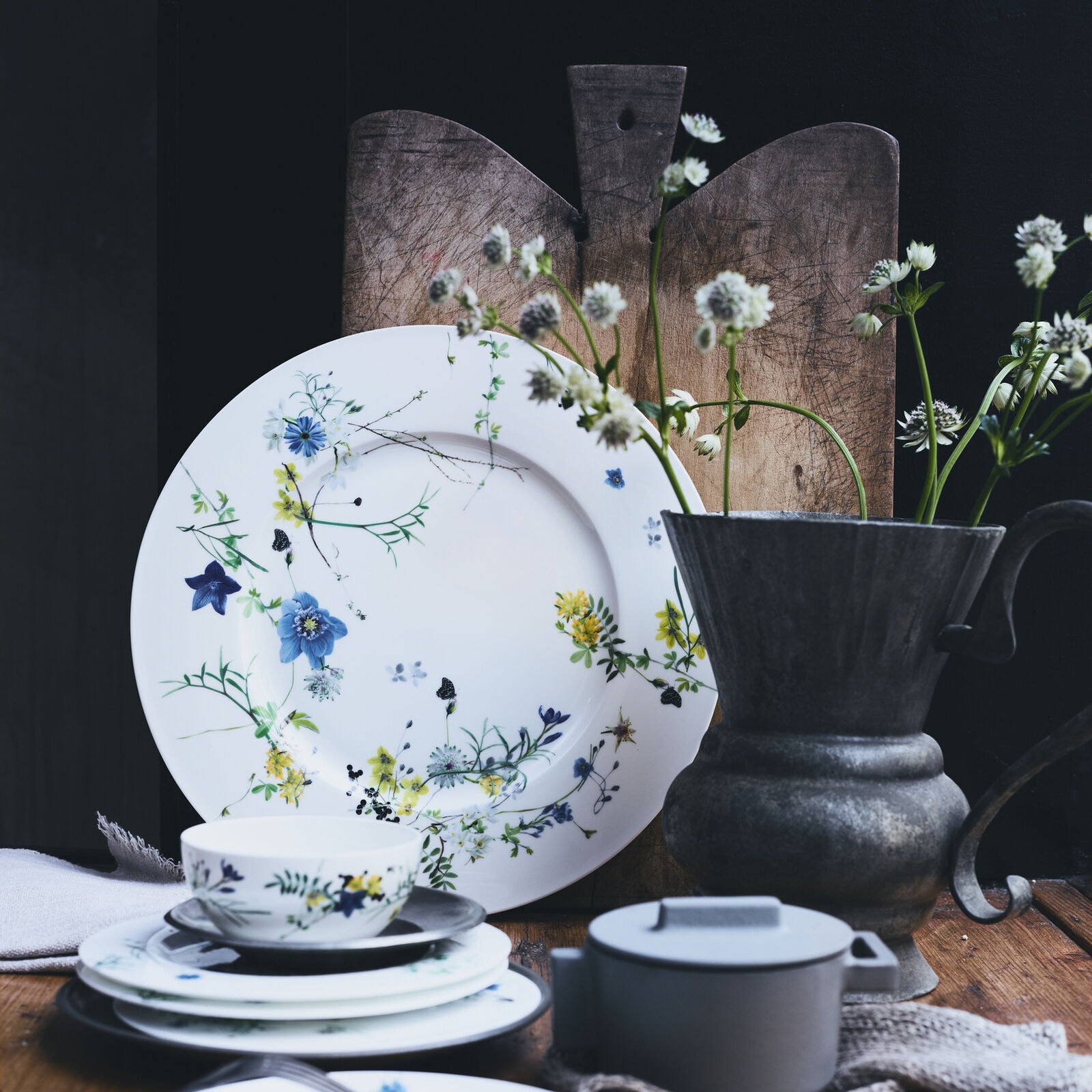 Rosenthal, Brillance Fleurs des Alpes, Bread and butter rim plate