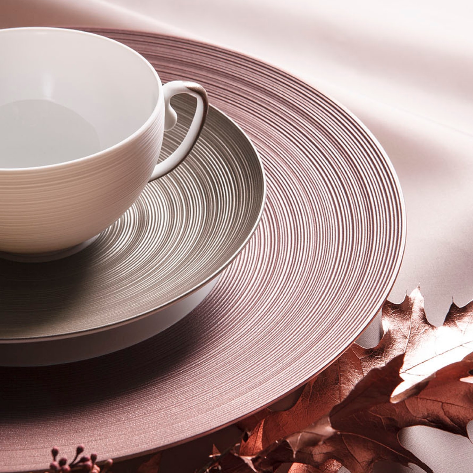 J.L Coquet, Hémisphère Grey Metallic, Coffee saucer extra