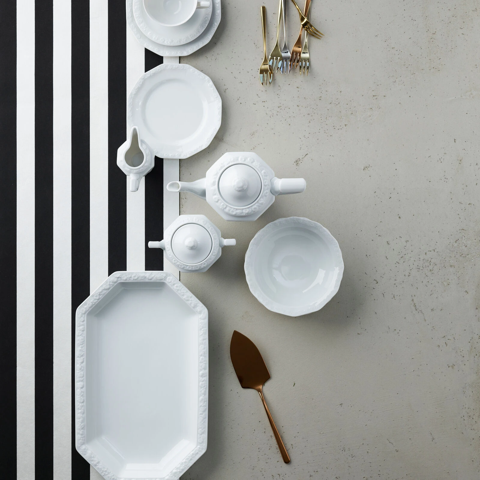 Rosenthal, Maria White, 3 tier stand