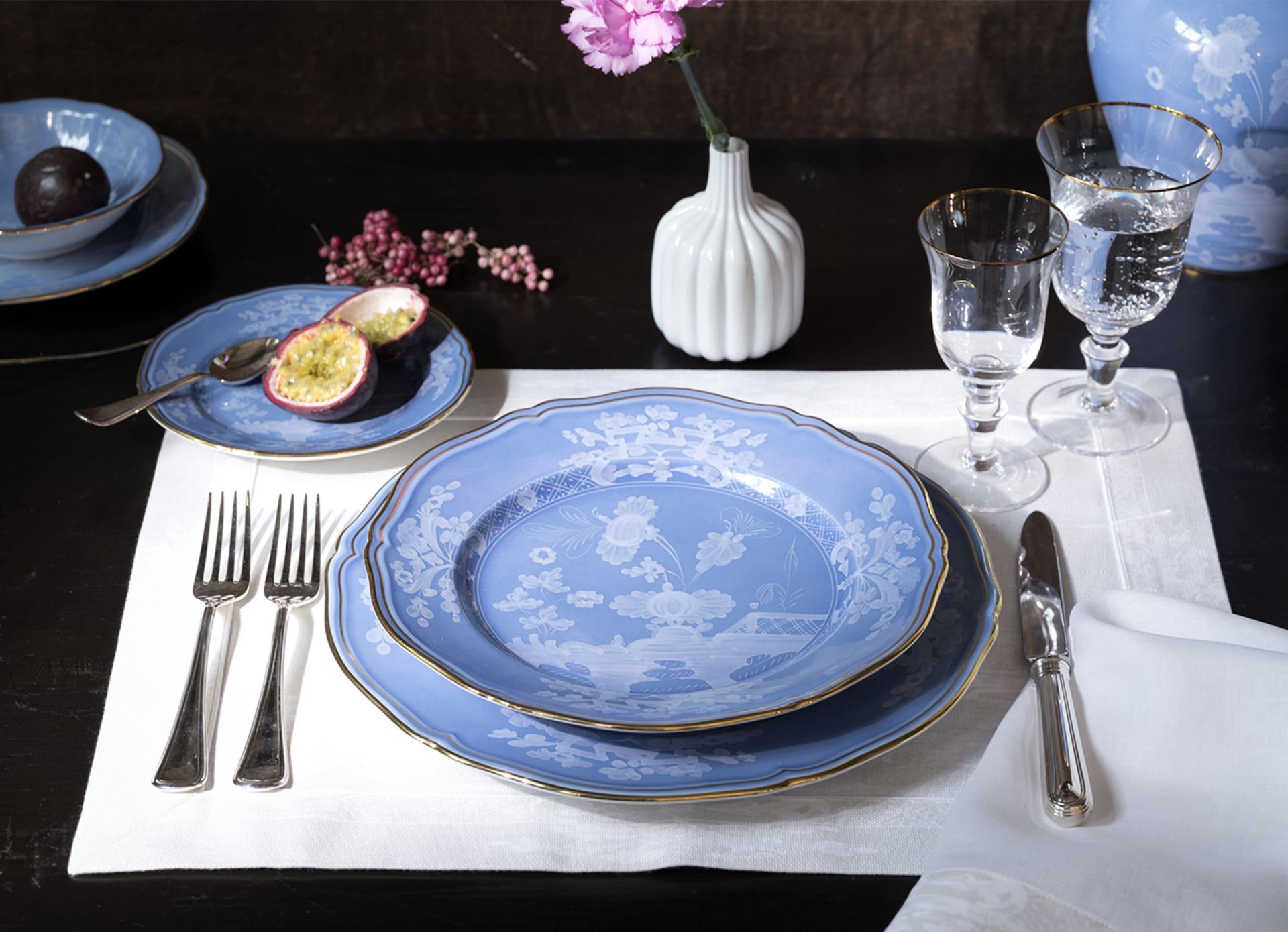 Ginori 1735, Oriente Italiano, Flat plate