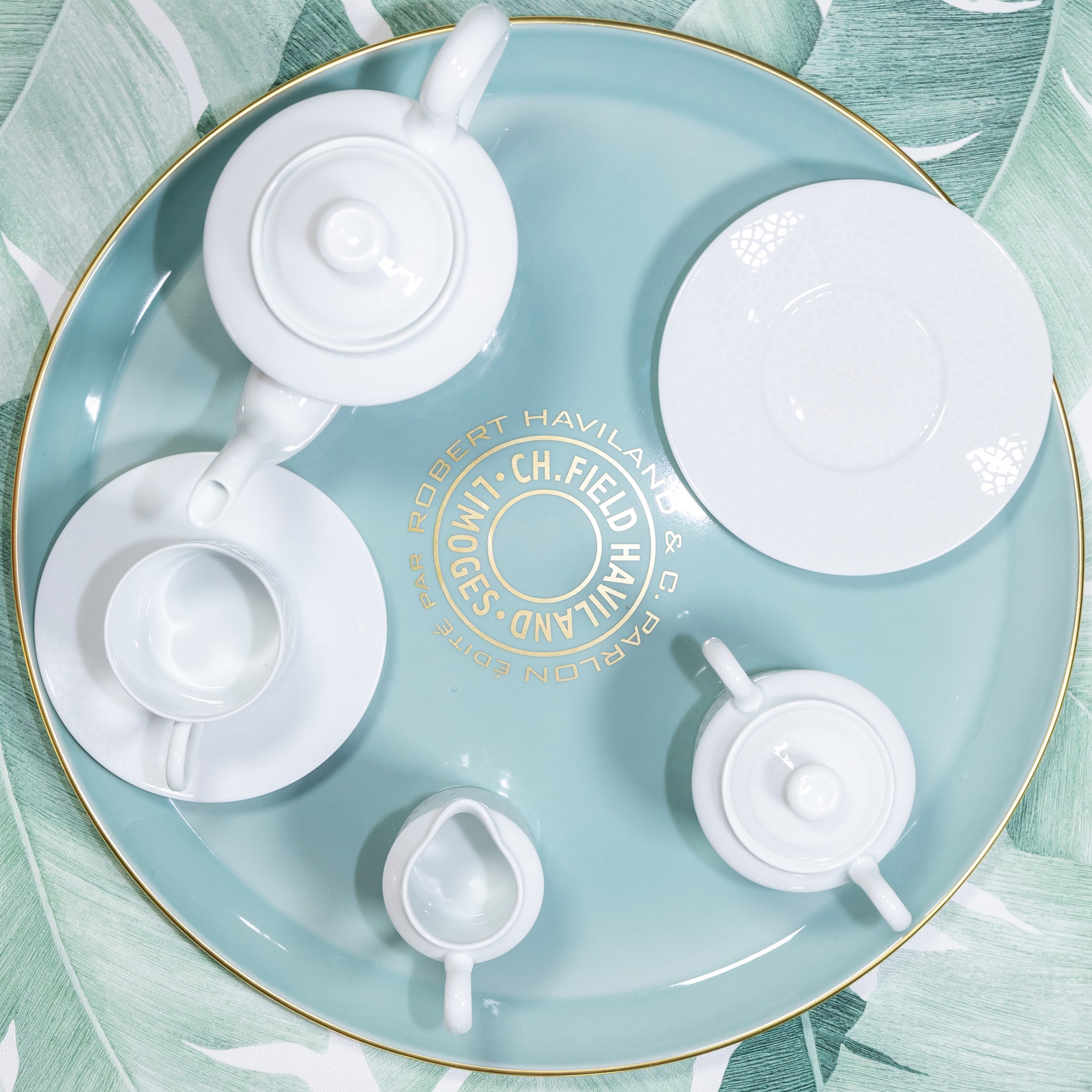 Robert Haviland & C. Parlon, Serengeti White, Creamer