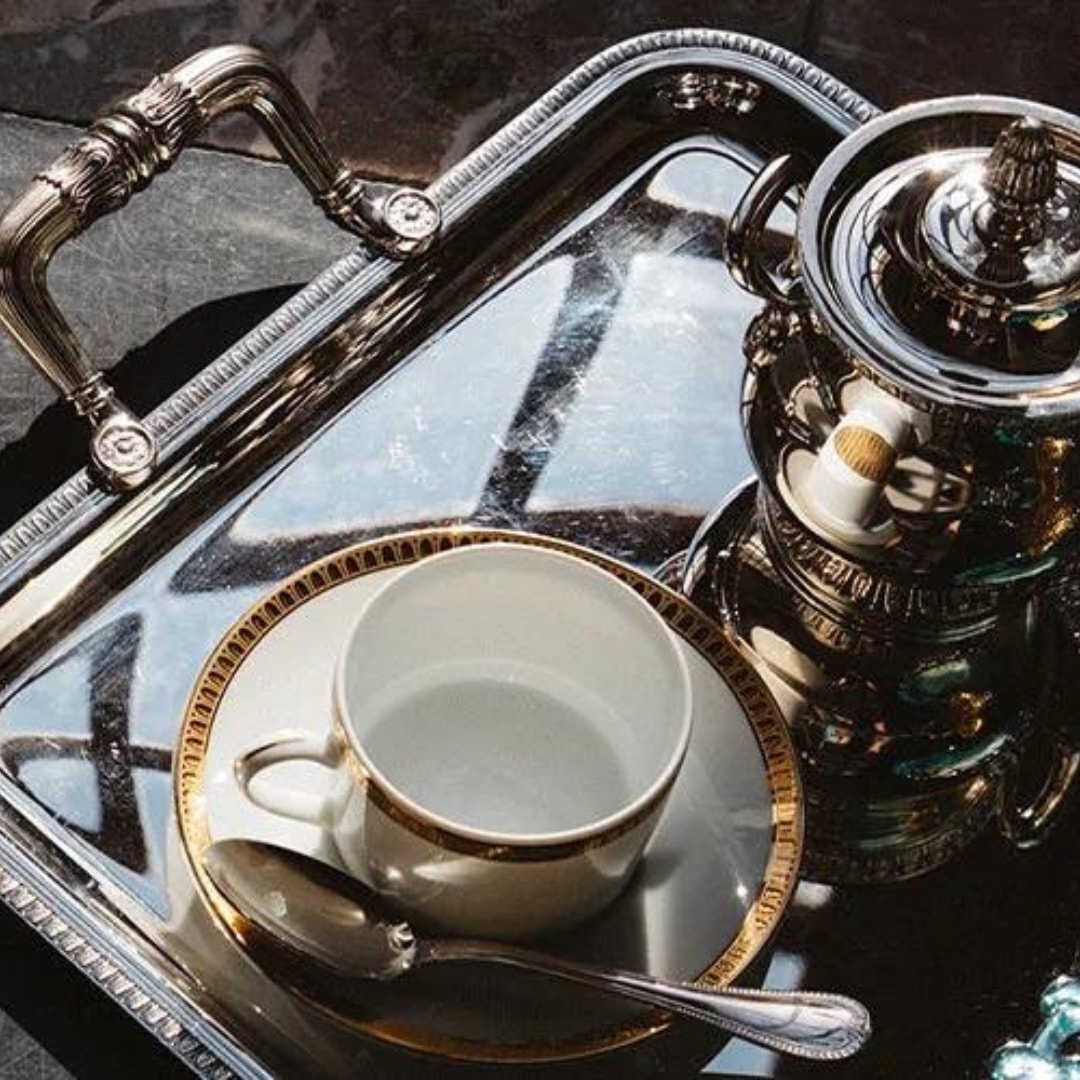 Christofle, Malmaison gold, Tea cup and saucers