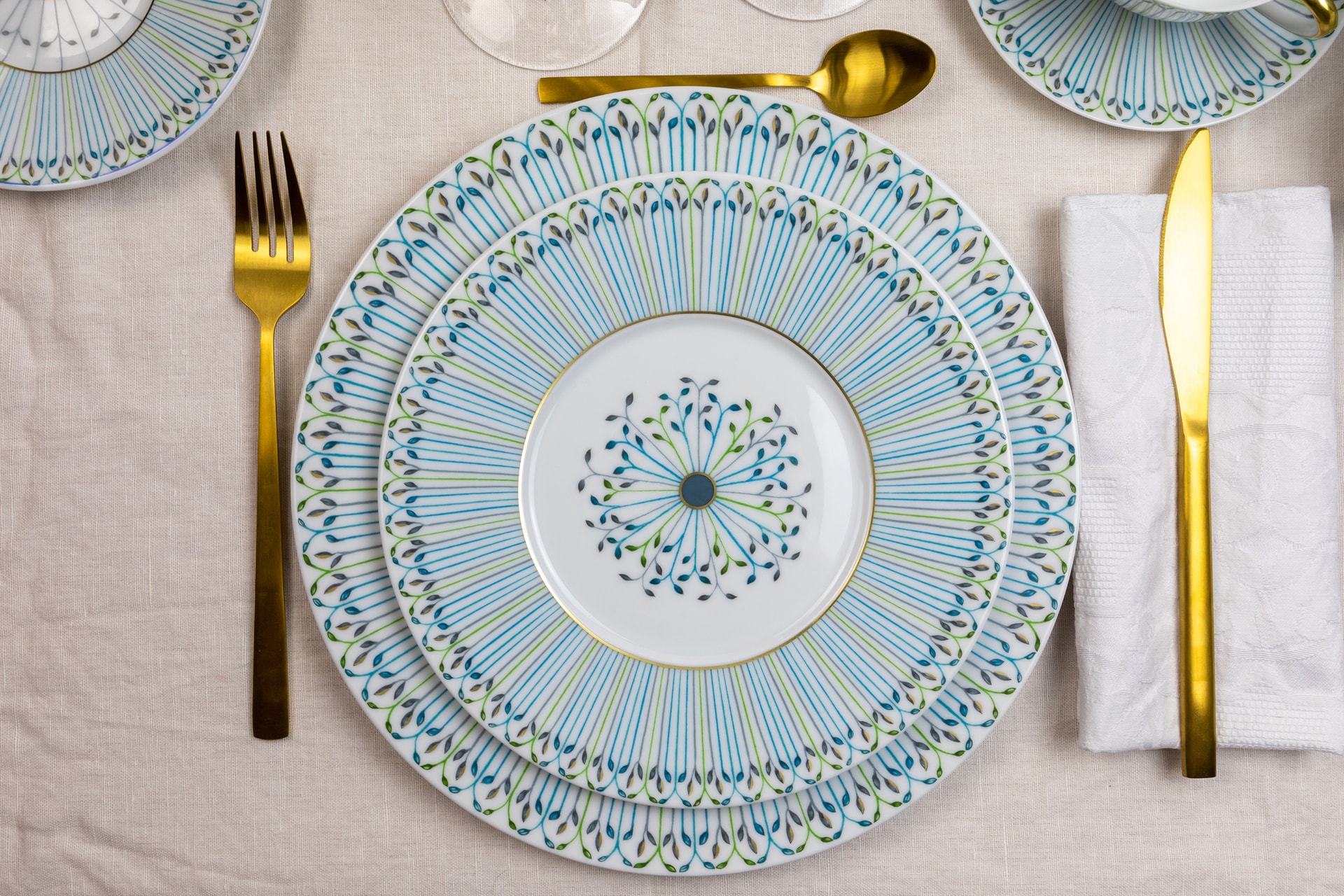 Robert Haviland & C. Parlon, Jardin de louise, Dessert plate