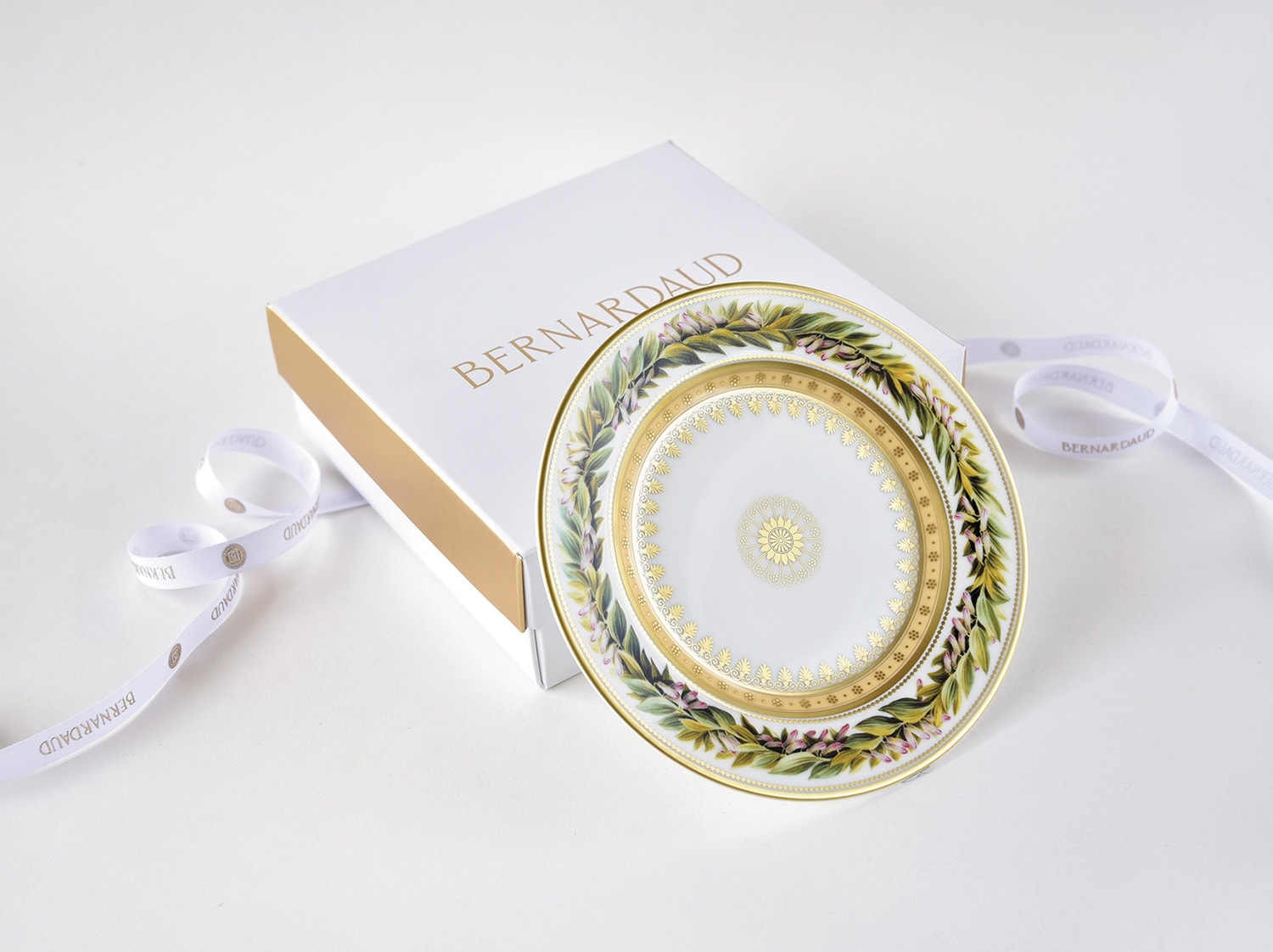Bernardaud, Botanique, Bread and butter plate gift set